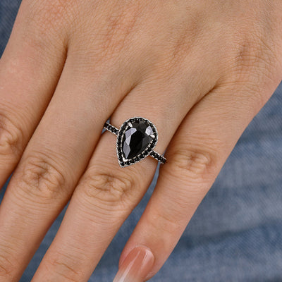 Alina - Black Pear Cut Ring in Sterling Silver - My Store