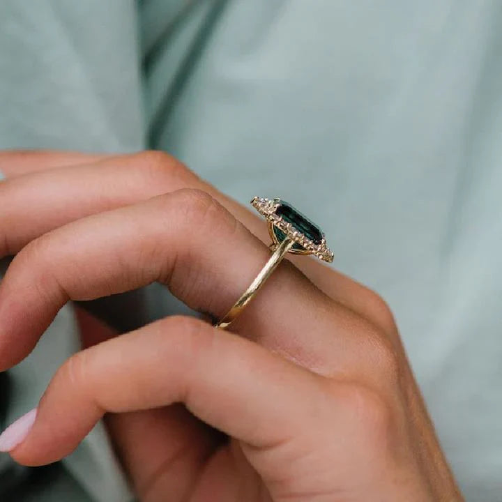 Green Baguette Ring in Sterling Silver - My Store