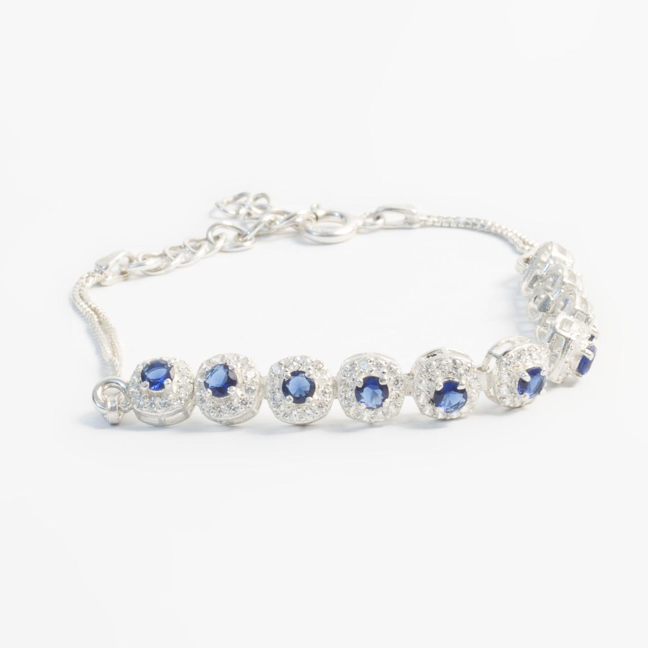 The 925 Silver Luxe bracelet